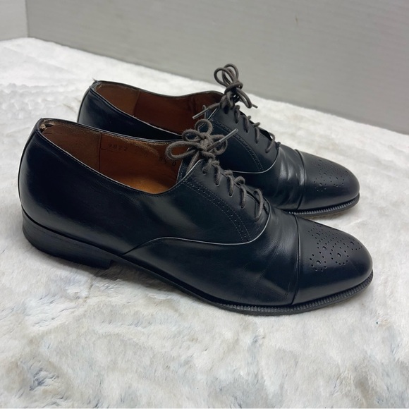 Salvatore Ferragamo Mens Black Leather Cap Toe Dress Shoes SZ 8.5 - Picture 1 of 16
